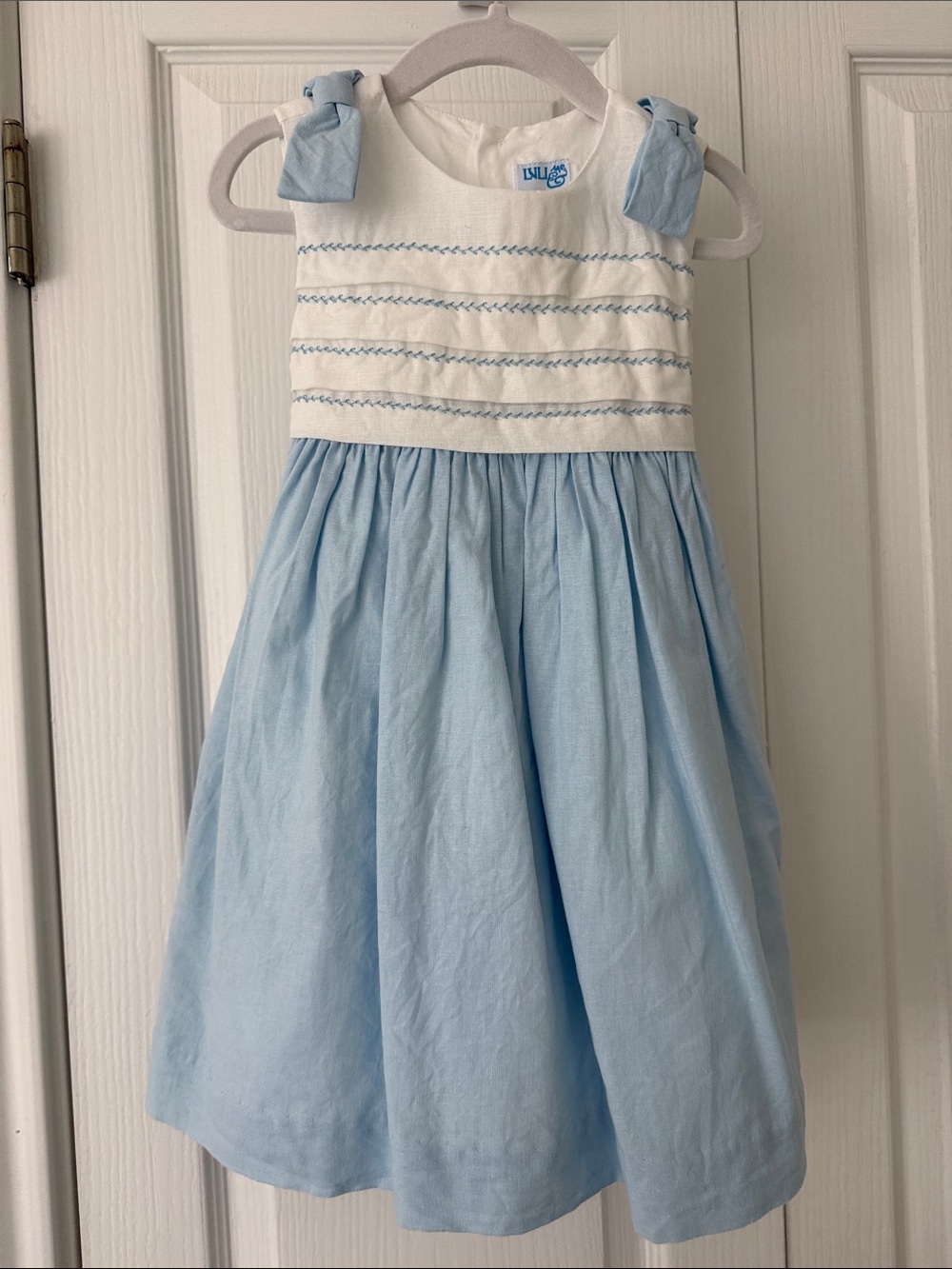 Luli & Me Girls 3T Blue White Embroidered Bow Dress
